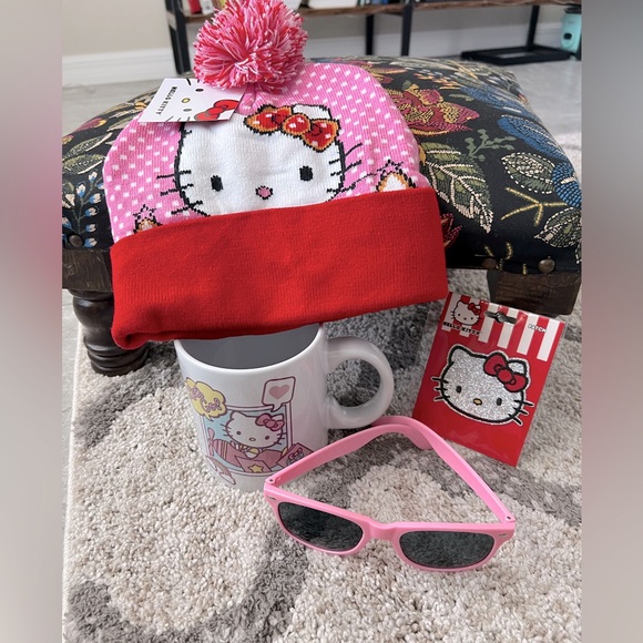 Hello Kitty Accessories - Hello Kitty Holiday Bundle